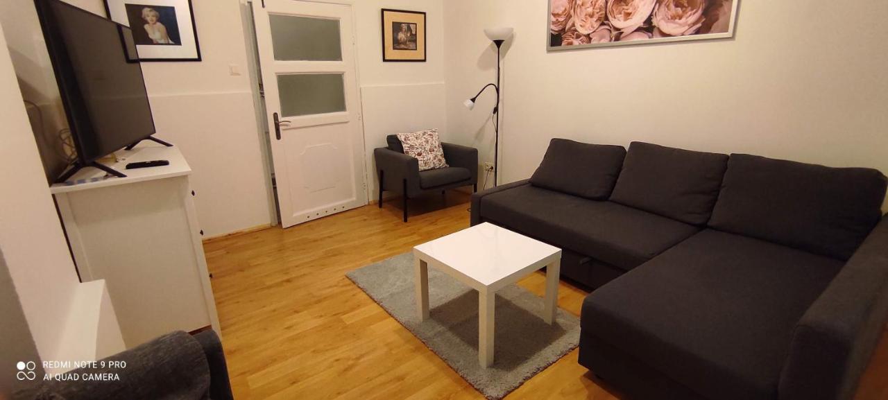 Apartamento Fsqh Under Szeged